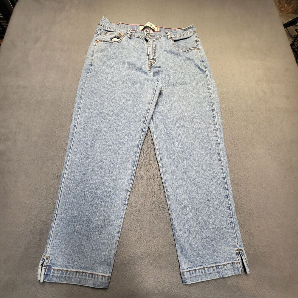 Vintage Levis Capri Jeans Womens 14 Blue Classic Slim Stretch Distressed Denim